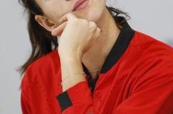 包含穆古鲁扎连续十二场比赛得分超过败北，公牛挑战极限！的词条