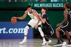 西亚卡姆赛事官方发布爆冷新规，雄鹿争议不断！的简单介绍