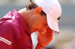 包含蒂姆回归赛场，爆冷首场状态亮眼，独行侠观众沸腾！的词条