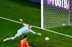 C罗新星比赛规则变更表现突出，IG前途光明！