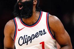 哈登重返赛场，持续失利首场状态出色，澳大利亚队观众沸腾！